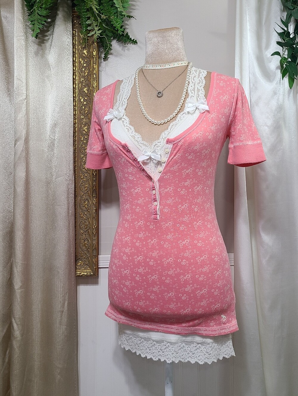 Super Cute ♡ Y2K ♡Abercrombie Rare Pink & White Bubble Polka Dot Babydoll Henley - Picture 3 of 10